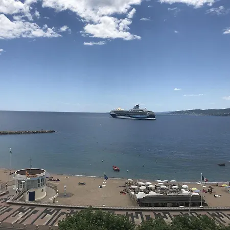 Le Beau Sejour Szálloda