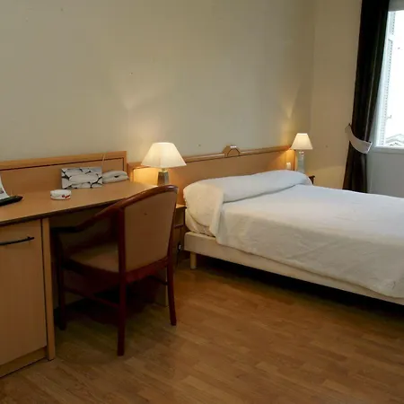 Hotel Le Beau Sejour Saint-Raphaël