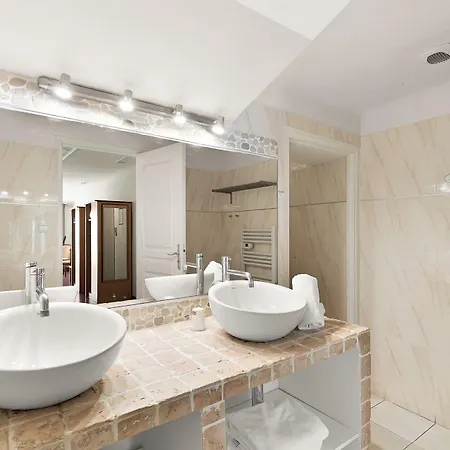 Le Beau Sejour Hotel